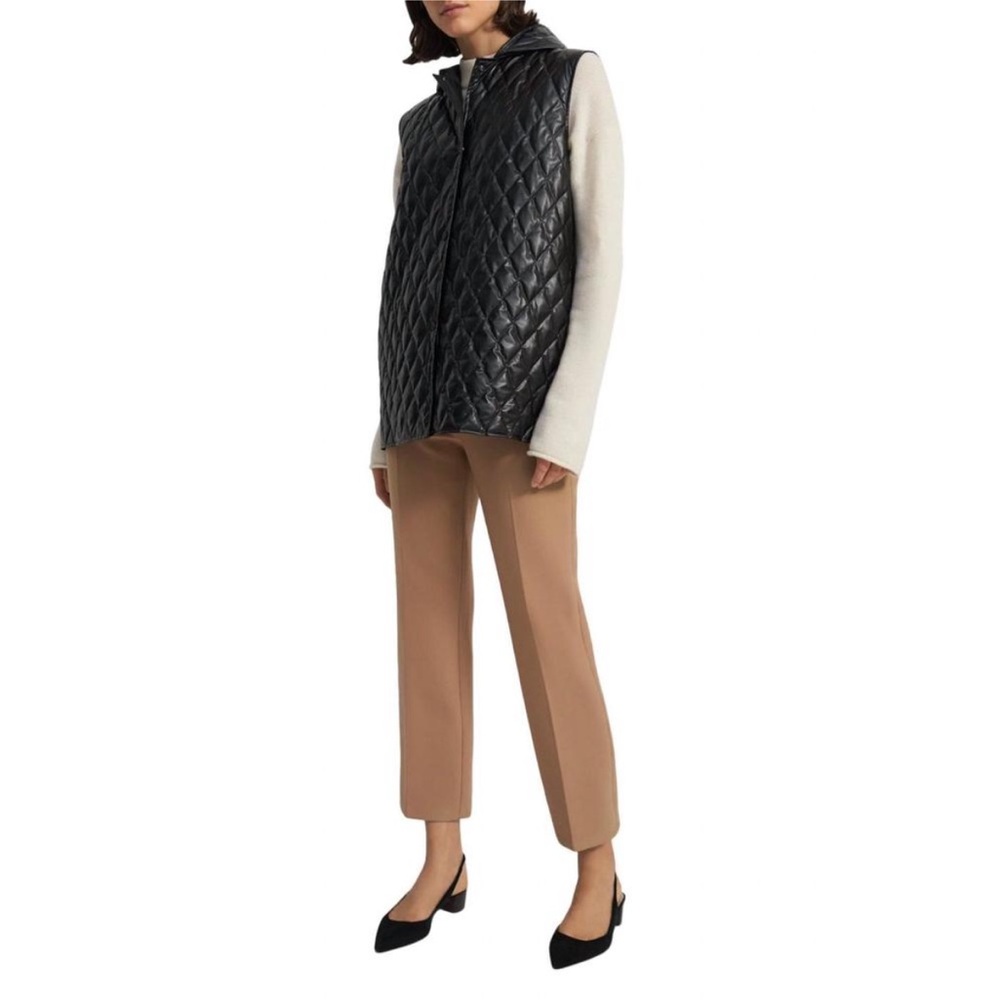 THEORY clairene quilted light faux leather hooded vest black medium